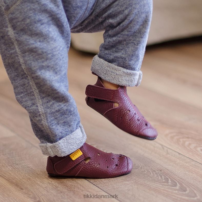 Tikki børn ziggy v2 læder 4T2Z248 fodtøj fyrretræ